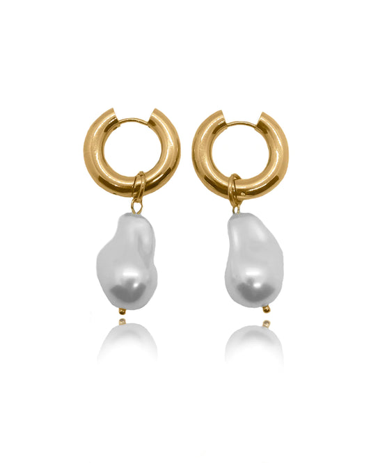 Gisou Pearl Earrings