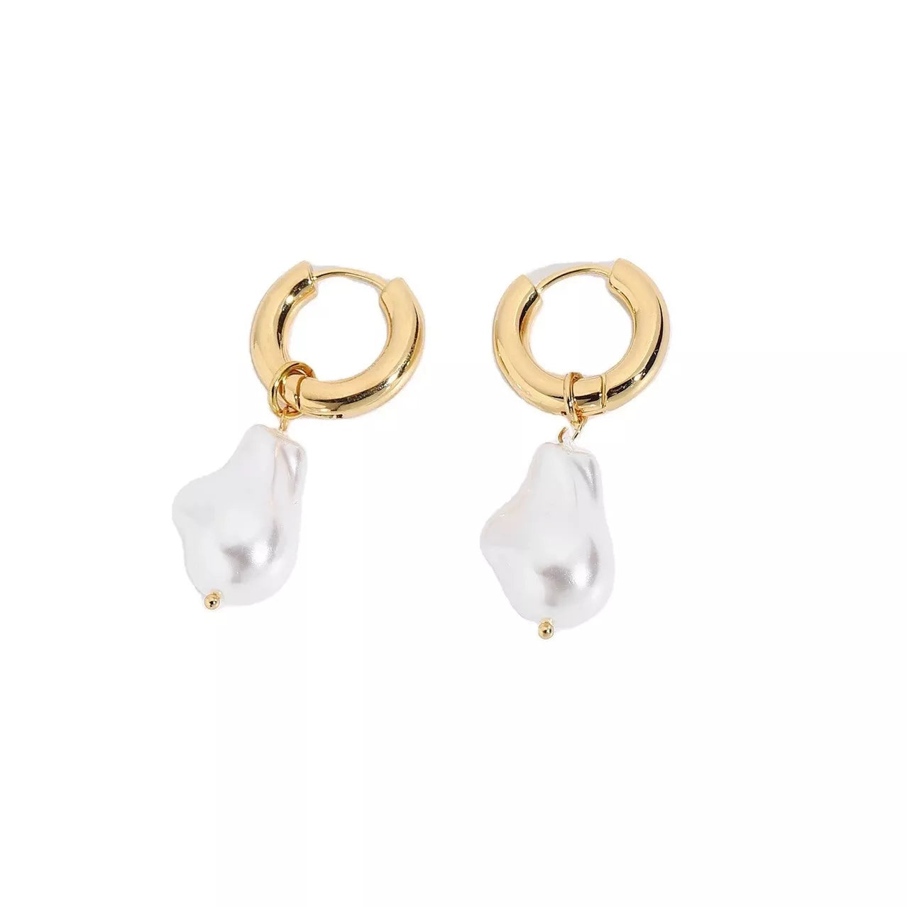 Gisou Pearl Earrings